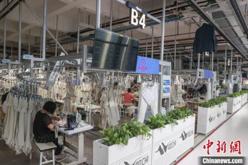 江西南昌 針織服裝企業(yè)趕制忙